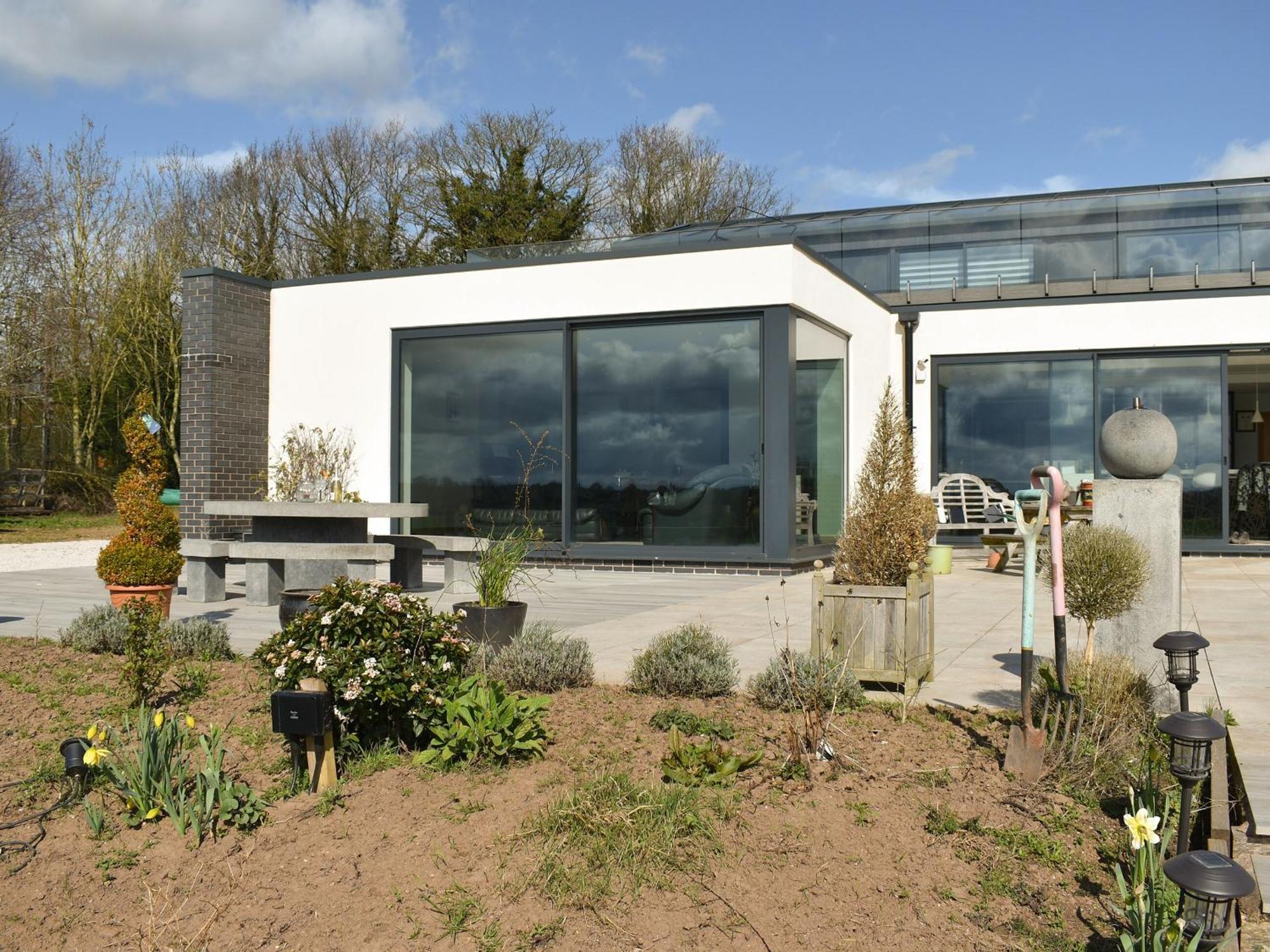 Park Barn Villa Whittington  Bagian luar foto